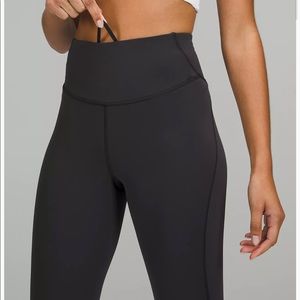 Lululemon black high rise running tights 25”